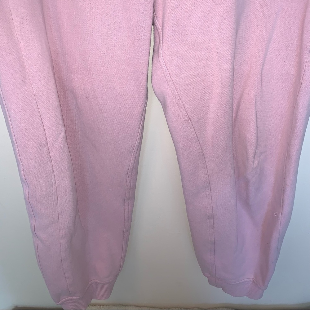 Lululemon Scuba High-Rise Relaxed Jogger Pink - Picture 10 of 10